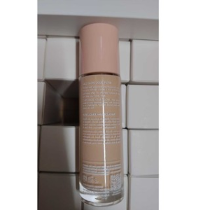 elf Halo Glow Liquid Filter, Complexion Booster For A Glowing, Soft-Focus Look, Infused With Hyaluronic Acid, Vegan & Cruelty-Free