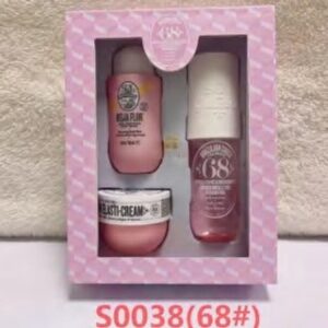 Sol de Janeiro Gift Set 90ml Shower Gel 90ml Perfume 50ml Lotion