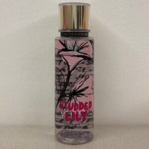 Victoria s Secret