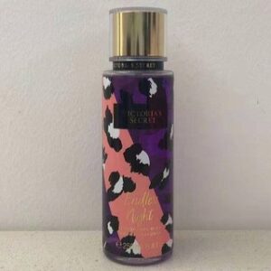 Victoria s Secret